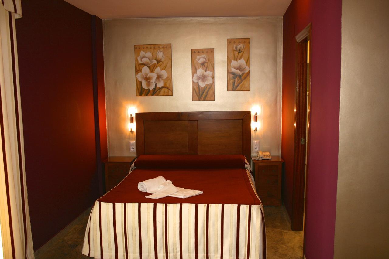 Apartamentos La Fuente Kordoba Pokój zdjęcie